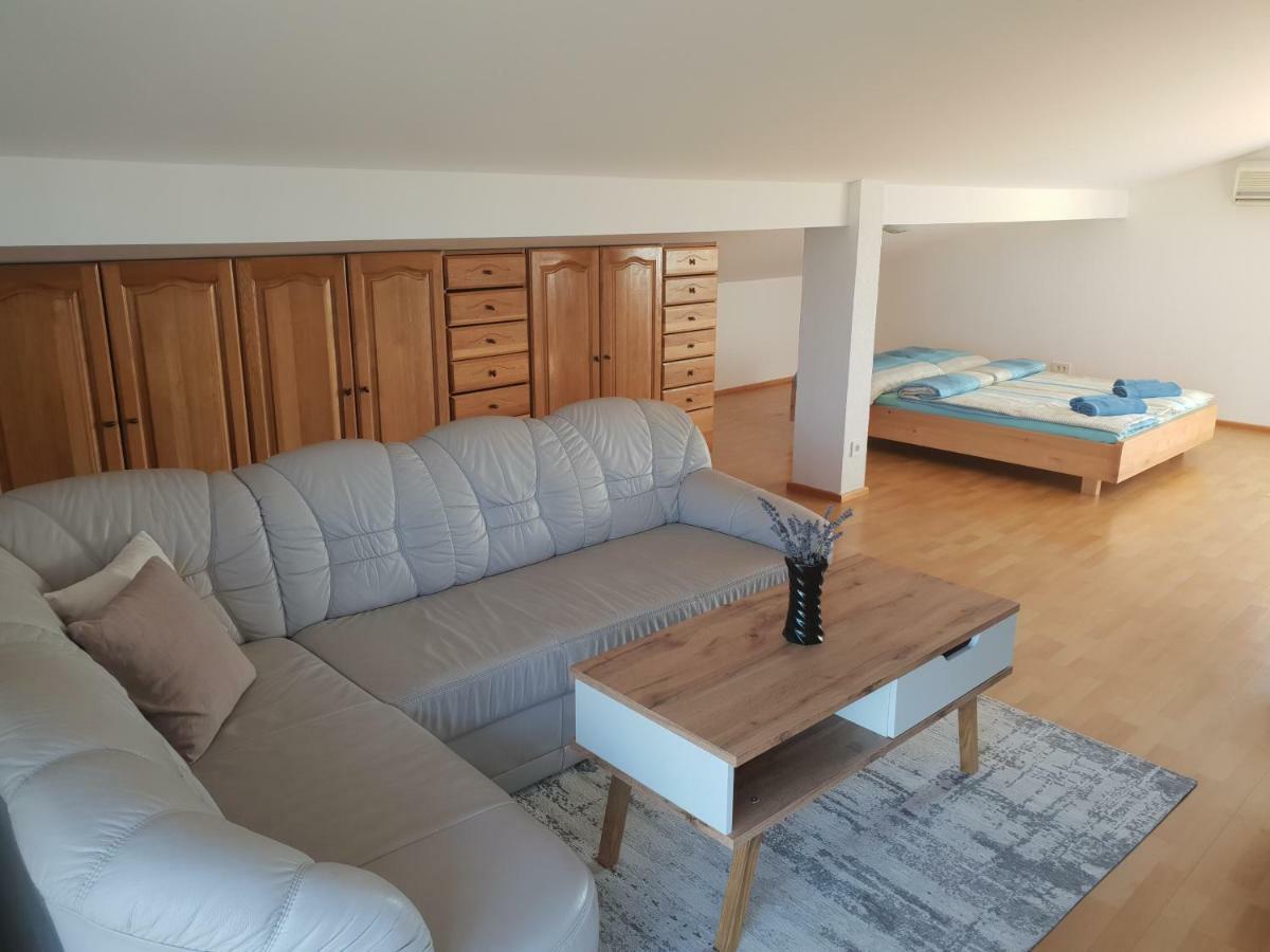 Apartment Luca Пула Экстерьер фото